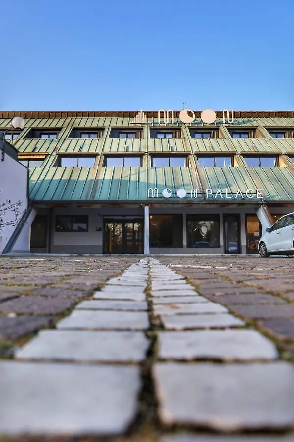 Moon Palace Hotel Arese